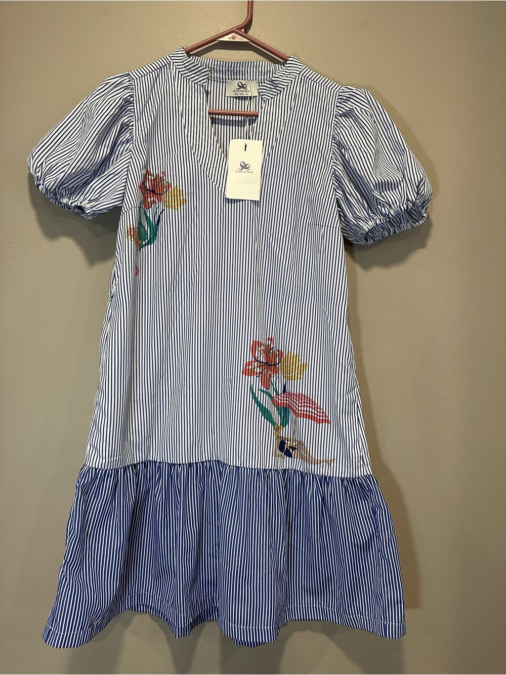 Plains & Prints NWT Charlee C/S Blue Striped Embroidered Puff Sleeve Dress Sz 4